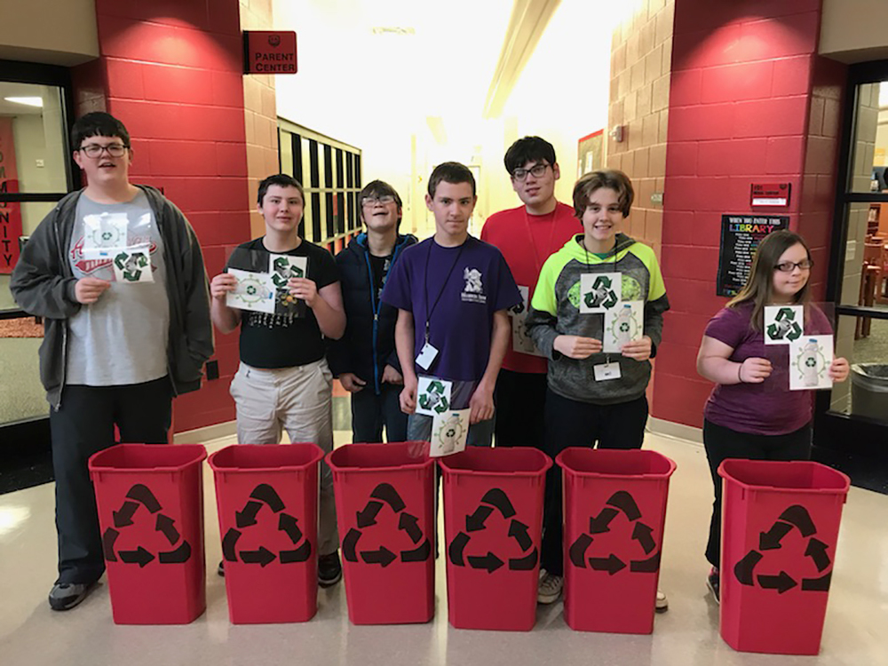 Independent Living Students Help With Recycling
