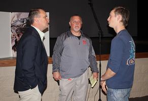 MAXWELL MEETS STUDENTS AT MHS!
