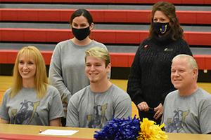 Blake Castor Signs With SAU !